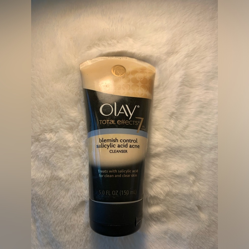 Olay Total Effects 7 In One Blemish Control Salicylic Acid Acne Cleanser 5.0 oz.